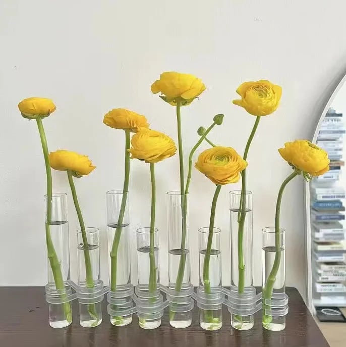 Adjustable Glass Tube Vases with Hinged Design for Modern Floral Displays