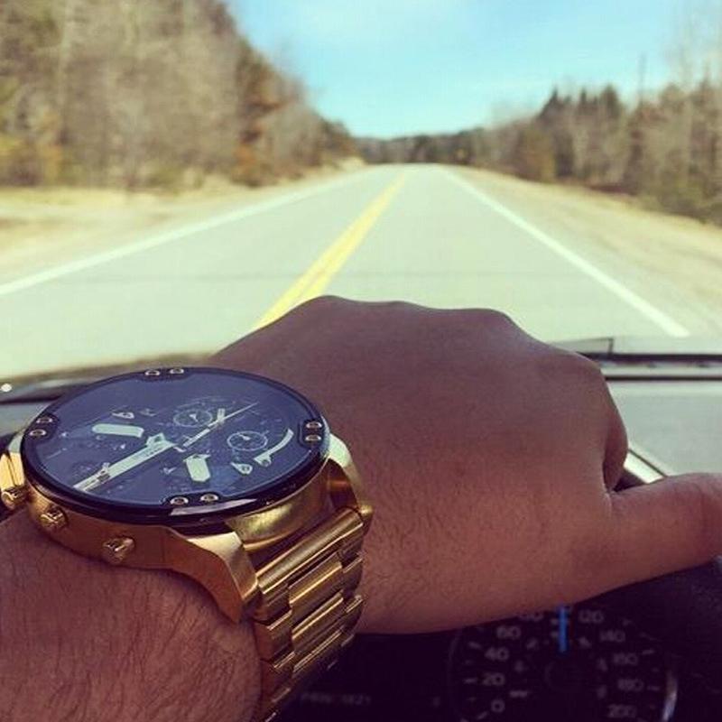 Luxury Men's Chronograph Quartz Watch – Stainless Steel Timepiece