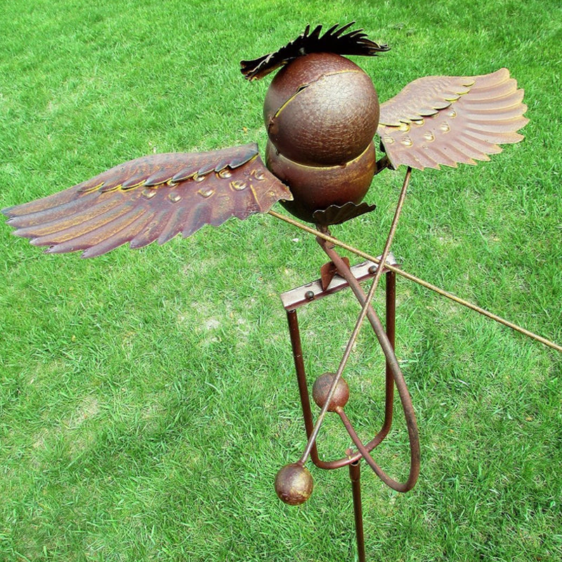 Outdoor Bird-Themed Windmill Sculpture for Gardens