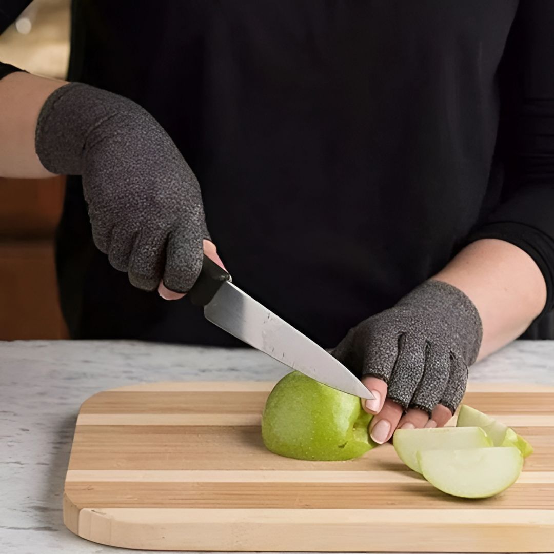 Thermal Gloves for Cold Hands with Non-Slip Grip - Warm and Comfortable