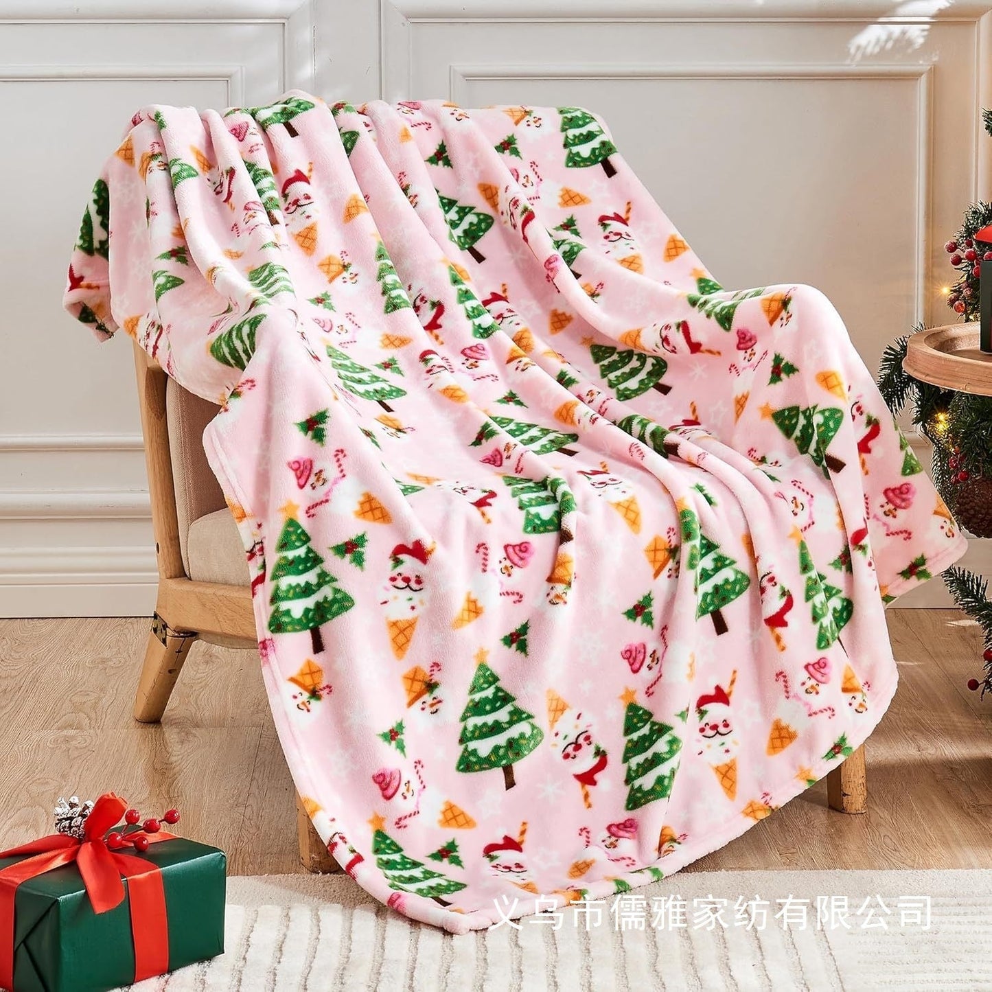 Soft Pink Flannel Christmas Blanket for Cozy Holiday Nights