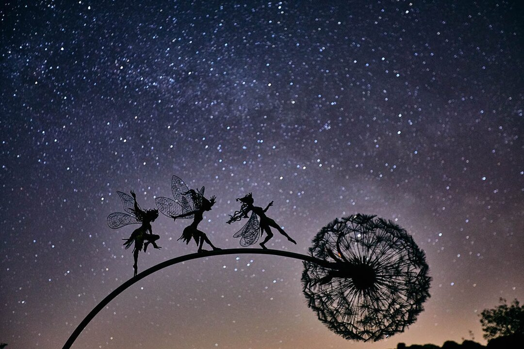 Enchanting Garden Ornament - Whimsical Dancing Spirits