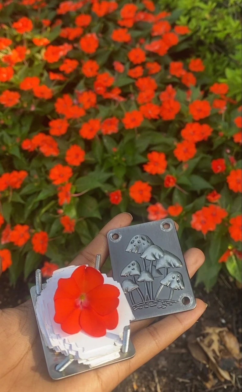 Compact Flower Press for Botanical Keepsakes | Portable Crafting Tool