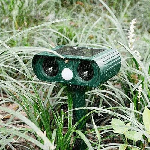 Ultrasonic Solar Animal Repeller with Infrared Sensor, Waterproof Deterrent