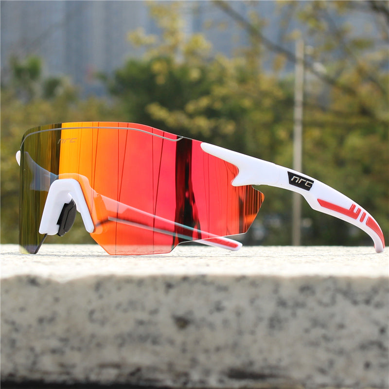 Men's Polarized UV-Blocking Sports Sunglasses with Lightweight Frame
