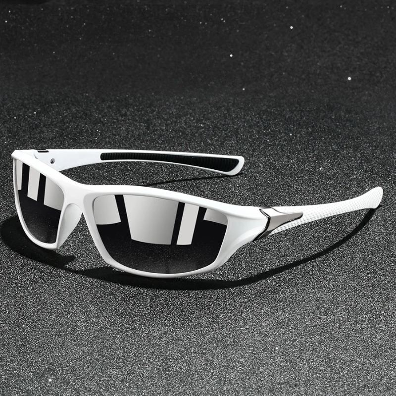 Men's Polarised Sunglasses - UV400 Shield & Lightweight Metal Design